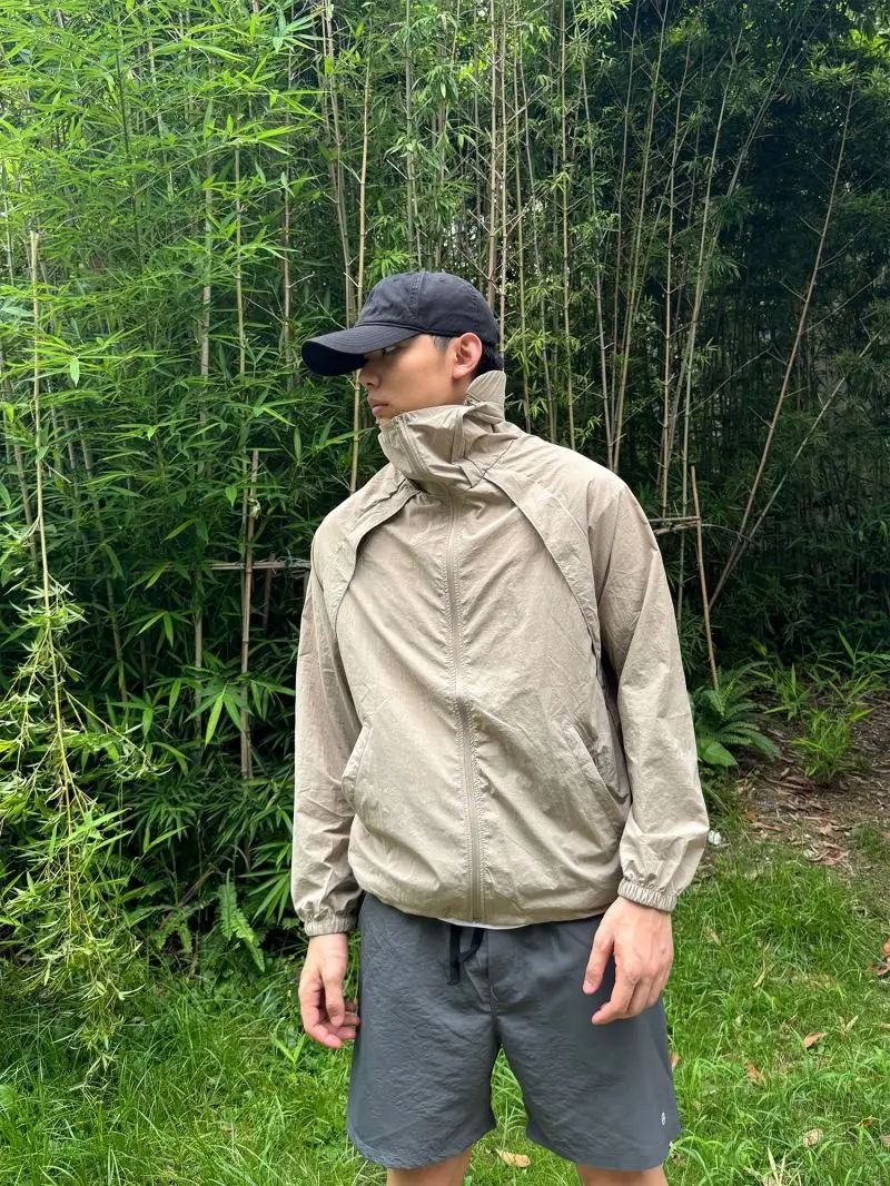 Herren Sommer-Kühljacke mit Sonnenschutz UPF50+, Schnelltrocknend, Atmungsaktiv, mit Kapuze, Windbreaker für Outdoor-Aktivitäten, Wandern, Camping, Radfahren – Detail 23