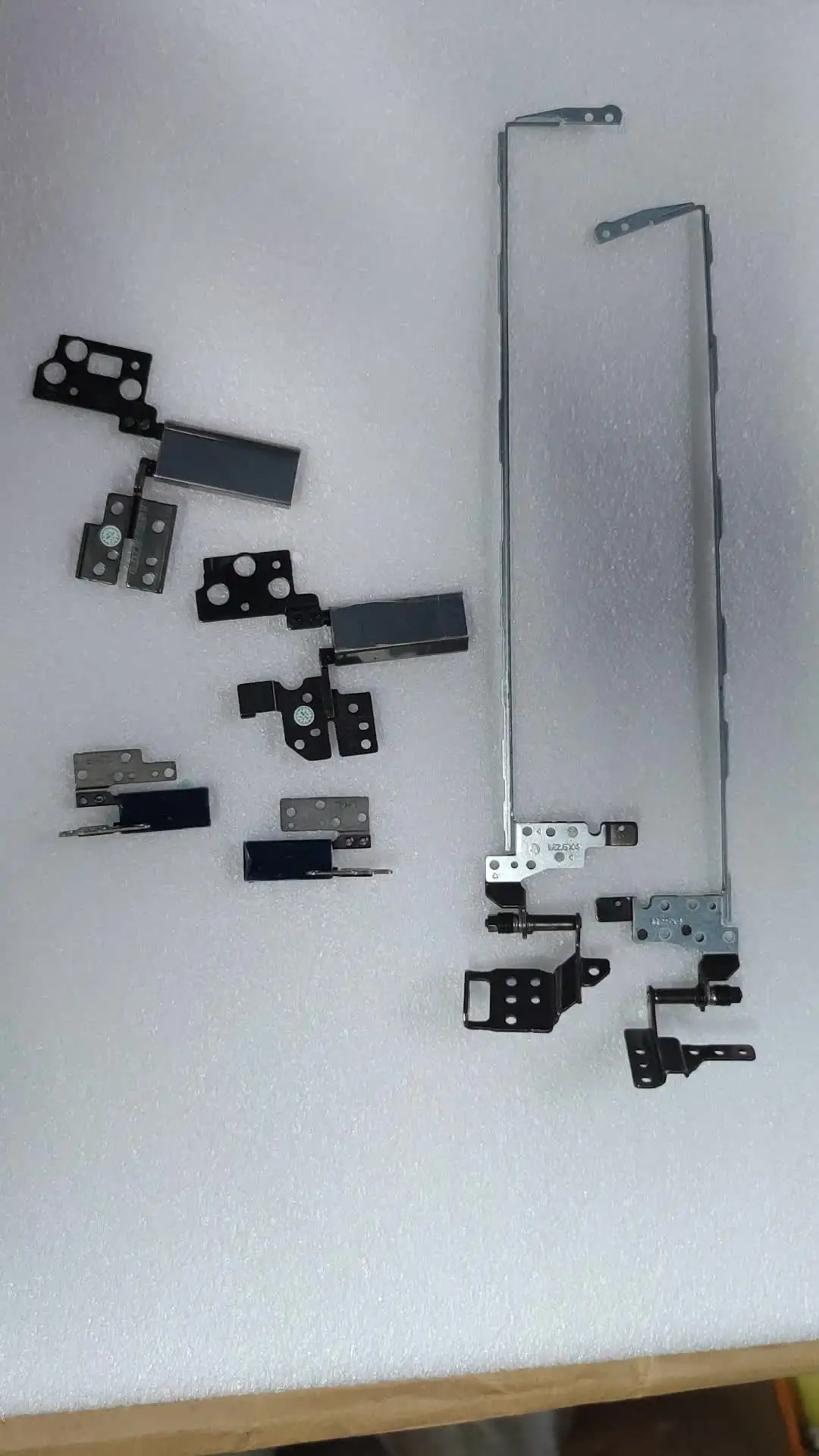 BYUTFA Laptop-Scharnier-Set Für Acer Nitro 5 AN515-42/AN515-41/AN515-51/AN515-52 – LCD-Bildschirm-Scharniere Links + Rechts – Edelstahl, Ersatz Für Defekte Teile