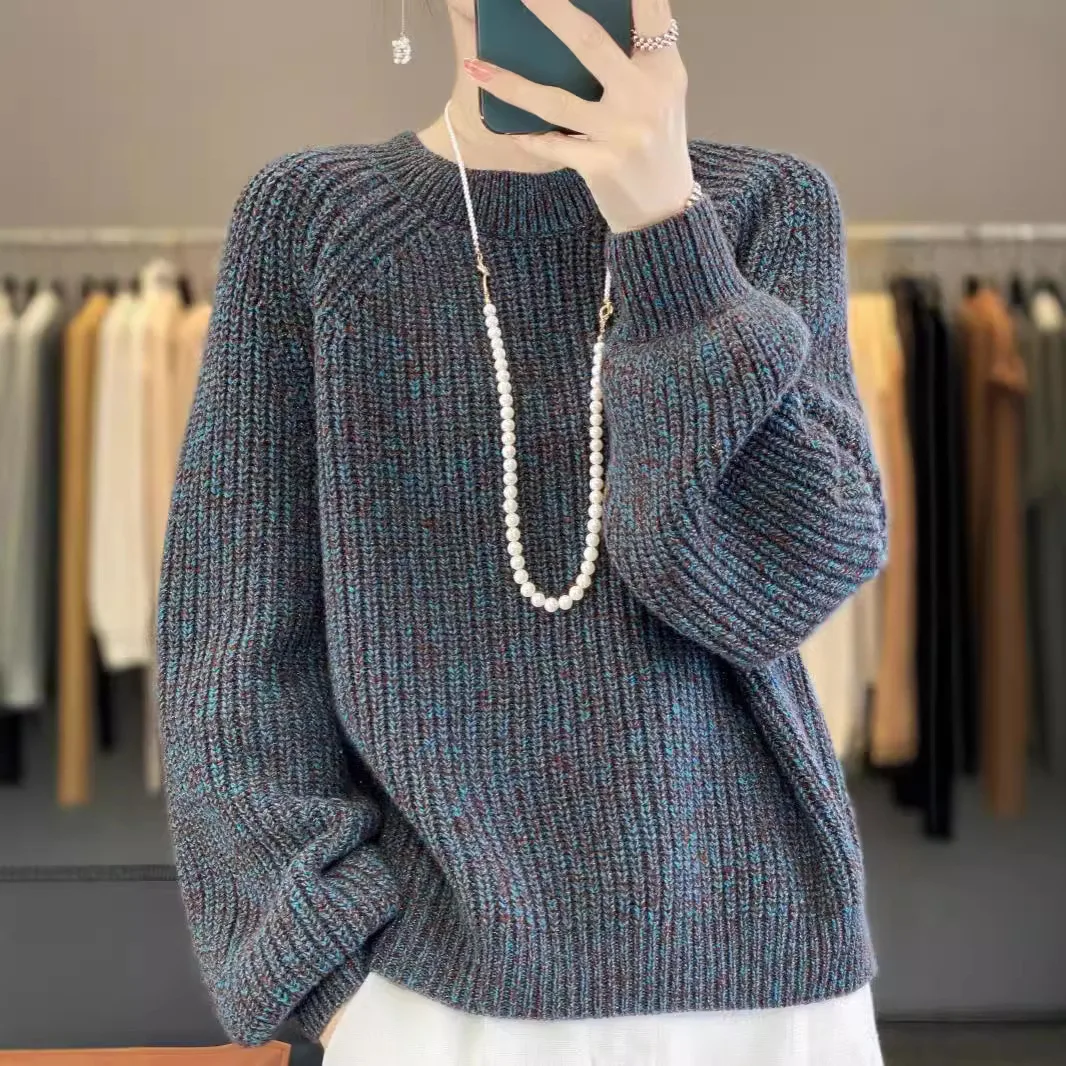 

Fashionable and Casual Women's Top Autumn and Winter Round Neck Knitted Sweater Lazy and Loose Pullover Sweater