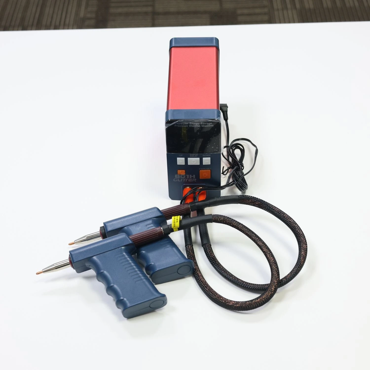 

801H Single Battery Spot Welding machine, Iron Lithium Power Battery Aluminum to nickel pulse butt welding machine 21KW