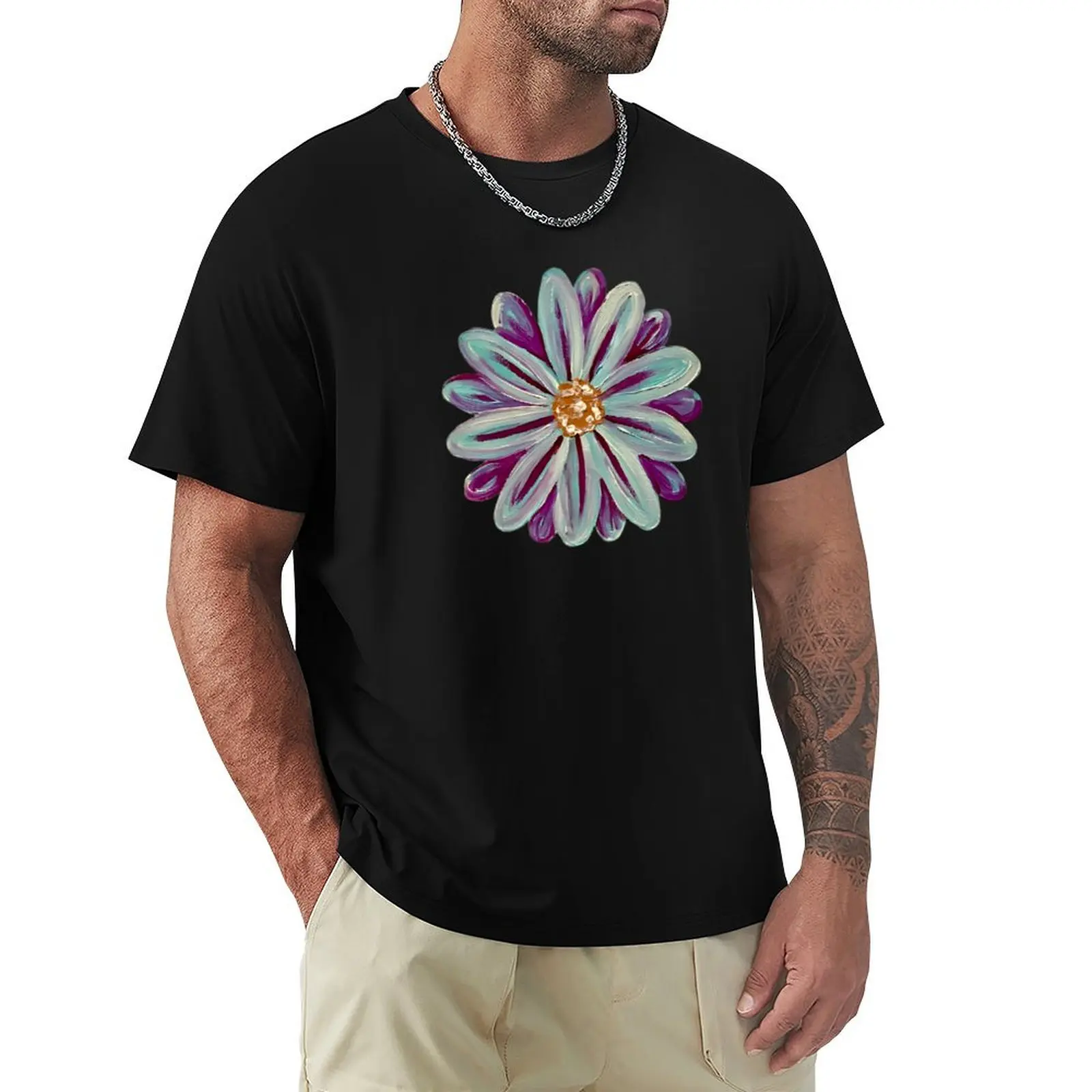 

Pretty Blue and Pink Daisy Flower with Yellow T-Shirt Plus Size Basic Short Sleeve Top