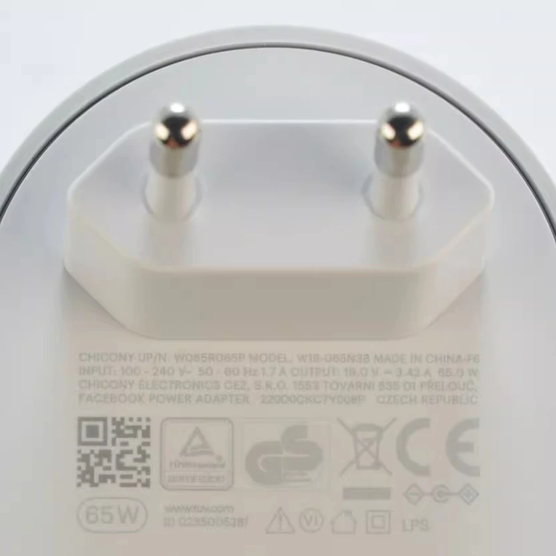 Suitable for Facebook 14-inch Meta Portal video call touch screen 19v3.42A W19-065N3A power supply