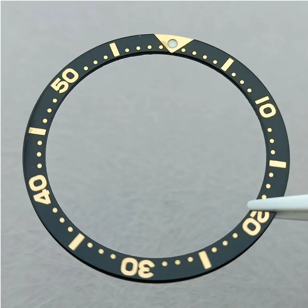 39mm diameter and 32mm inner diameter aluminum luminous watch ring inserted into watch case, glass baffle, watch flat bezel