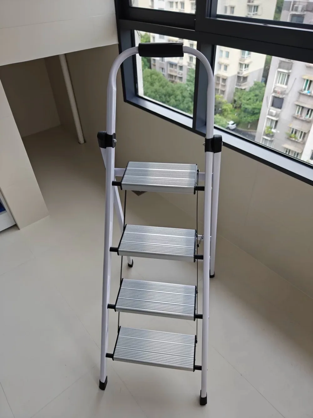 Aluminum Alloy Folding Telescopic Ladder Household Indoor Multi Function Thickened Small Light Herringbone Step Ladder