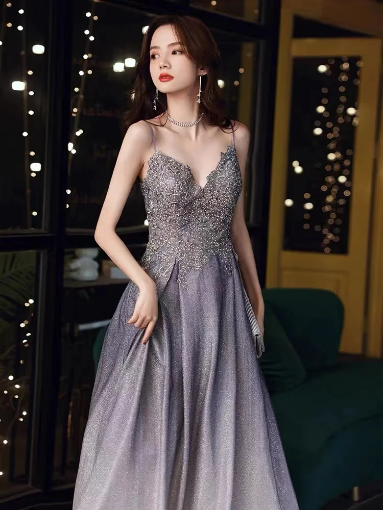 فستان سهرة متدرج للنساء على شكل حرف v أشرطة سباغيتي فاخرة مزينة على شكل حرف a بطول الأرض بدون ظهر فساتين المشاهير للحفلات جديد