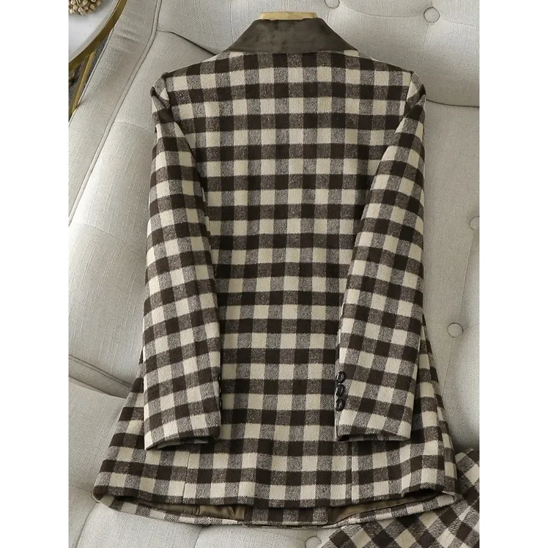 Chaqueta holgada de manga larga para mujer, abrigo a cuadros verde albaricoque, chaqueta recta con Triple botonadura, Otoño e Invierno