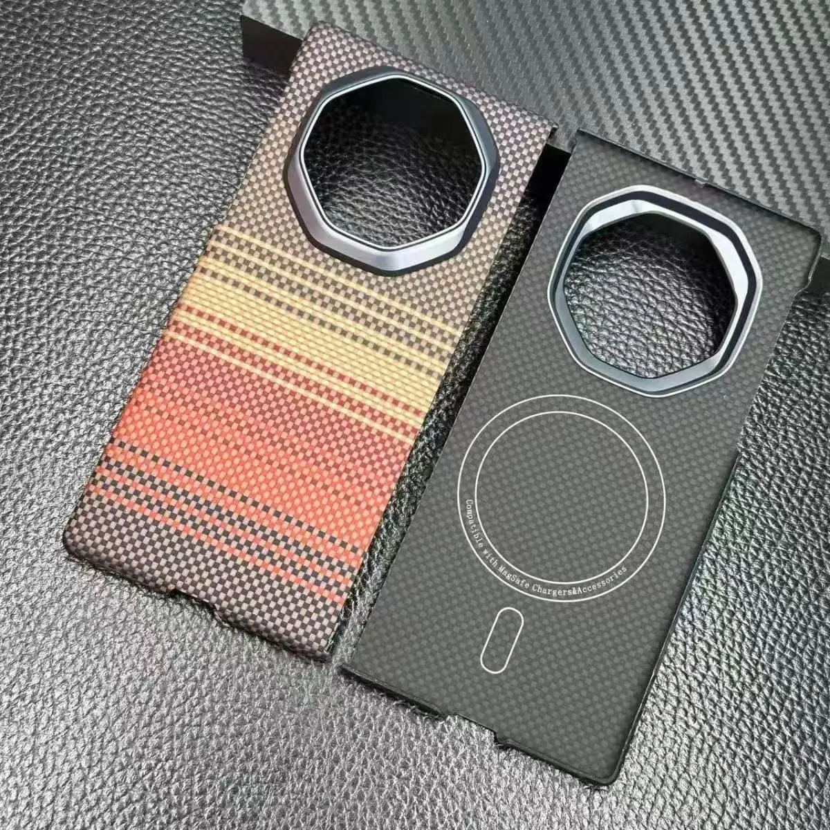 

Чехол из кевлара для Huawei Mate XT/XTs - двойной защитный чехол с магнитным креплением и карбоновым волокном, тонкий дизайн, защита от падений и ударов.