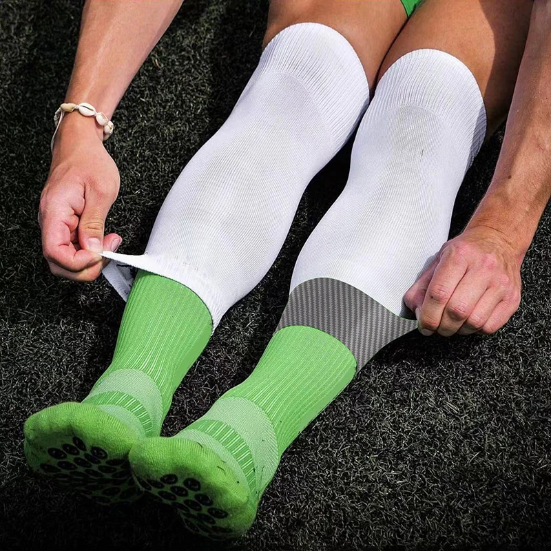 Bandas protectoras para piernas de fútbol, correas para el tobillo de silicona, 2 uds., correas fijas, espinilleras, bandas antideslizantes, soporte para espinilleras