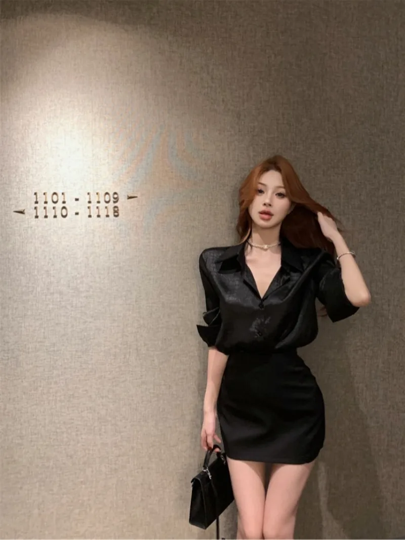 

Sweet Hot Girl Suit Women's Autumn Long-sleeved Black Shirt High Waist Wrap Hip Mini Skirt Two-piece Set Fashion Female Clothes