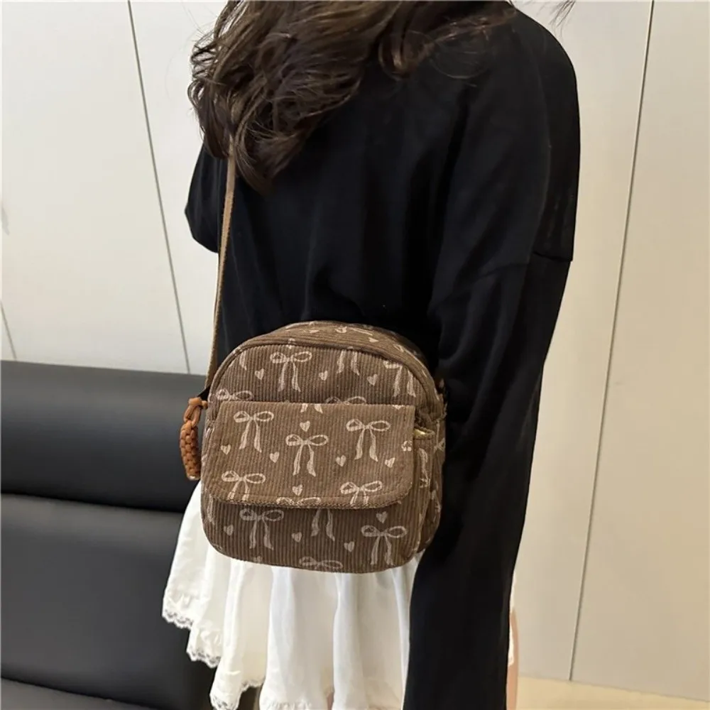 Women's Corduroy Small Shoulder Bag Teenager Girl Crossbody Bag Bolsa Cute Tote Student Street Korean Harajuku Messenger Bags view 4