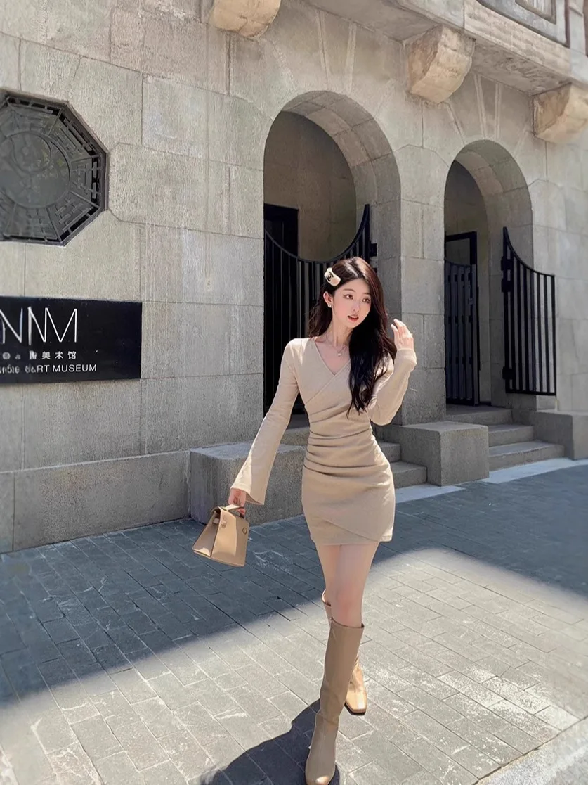 Jurken Damesjurk Lange mouwen Lente Satijn Halter Hals Ruches Getailleerde tailleband Artistiek Sensueel Clubwear Chic Unieke pasvorm