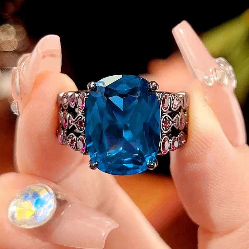 

New jewelry with copper base, gold-plated, blue spinel, black gold, high-end women's ring 12*16