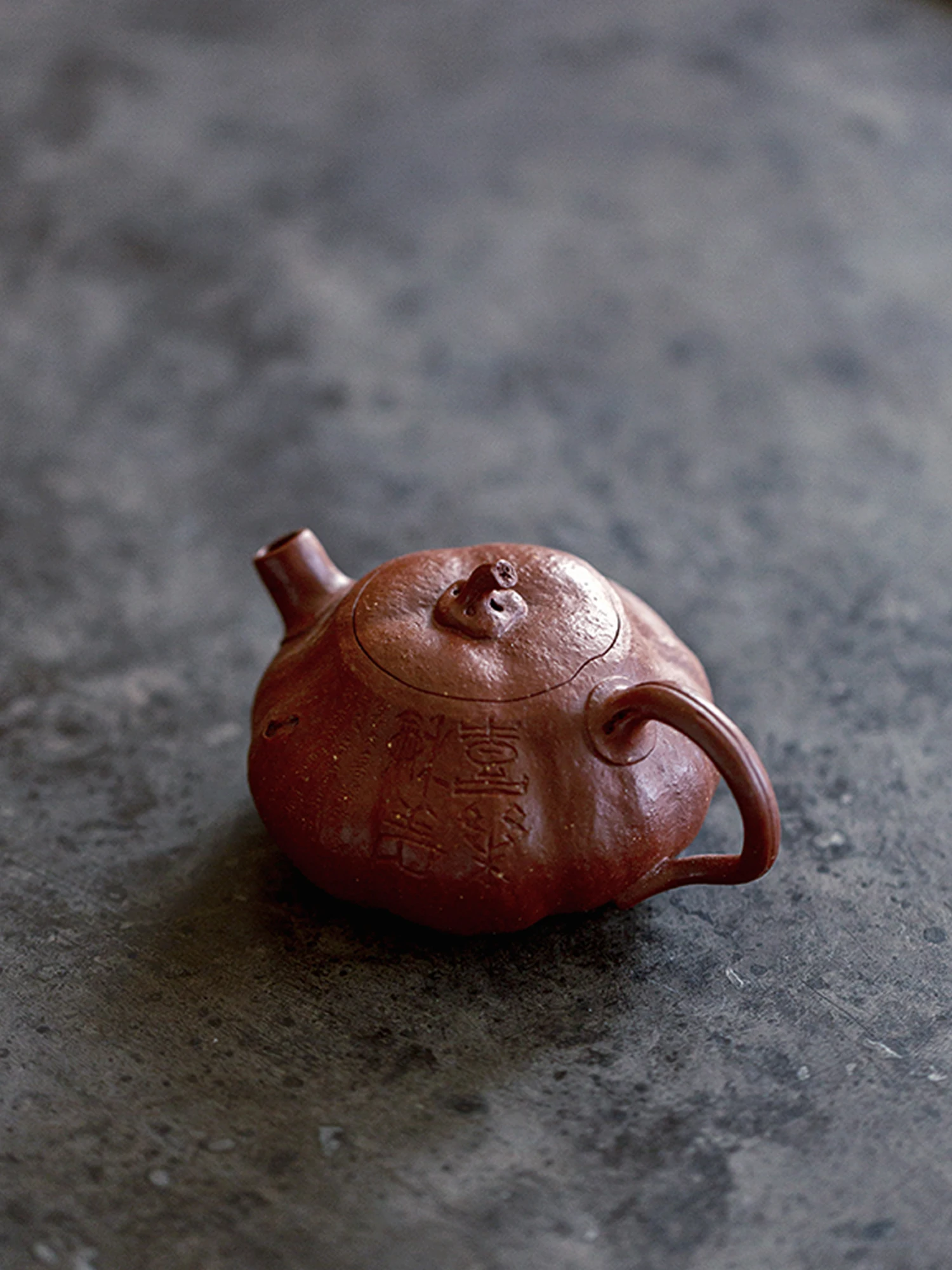 

Handmade Purple Clay Pumpkin Teapot Original Mine Biodimensional Tea Brewing Apparatus Xing Clay Traditional Chinese Sle