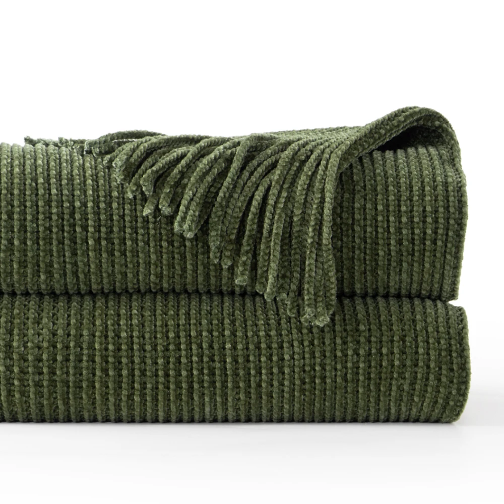 Battilo Chenille Knit Blankets with Tassels Green Plaid Throw Blanket for Bed Couch Decorative Sofa Blanket Bedroom Spring Decor