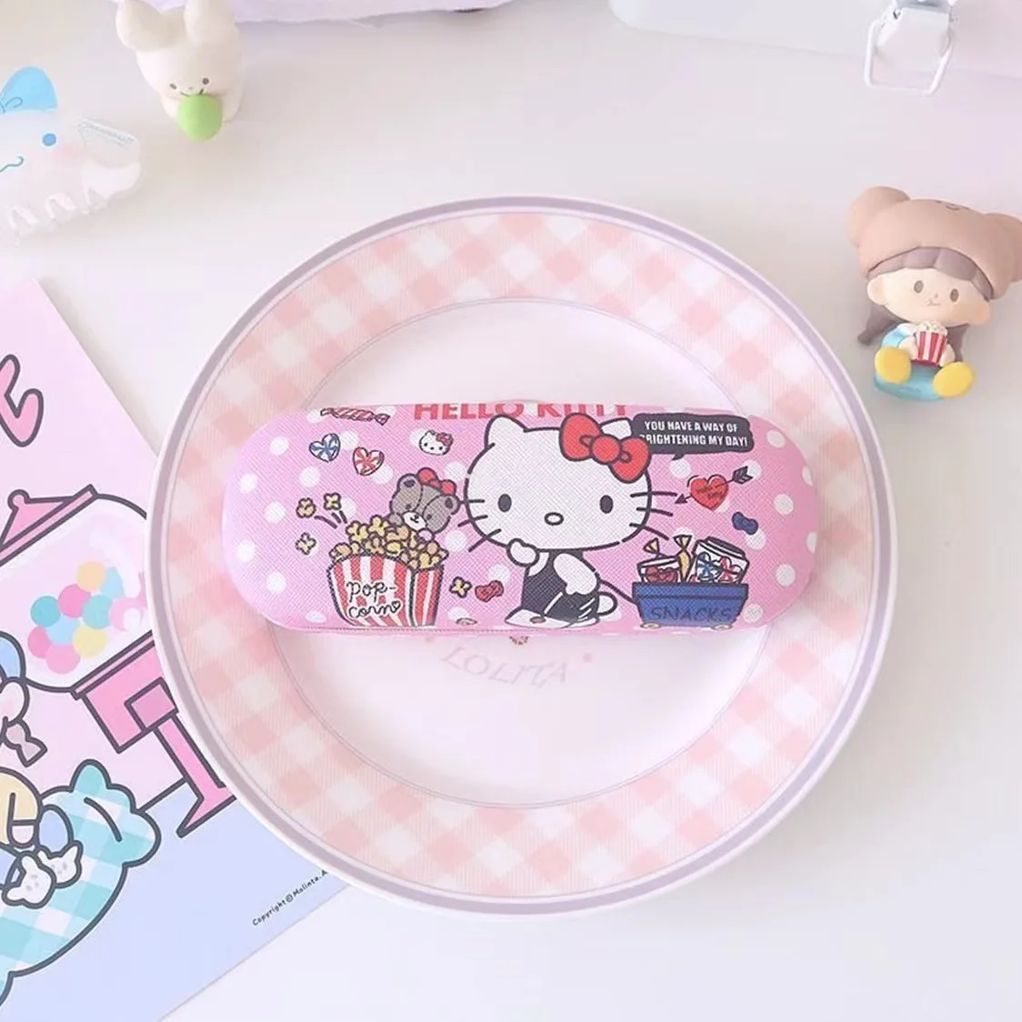 Sanrio Hello Kitty Cinnamoroll Kuromi custodia per occhiali miopia scatola portaoggetti per occhiali Anime Kawaii Cute Creative Travel Portable Girls