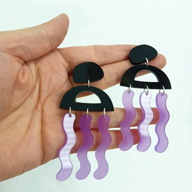 KUGUYS Vintage Geometric Wave Earrings for Women Trendy Acrylic Jewelry Fashion Accessories