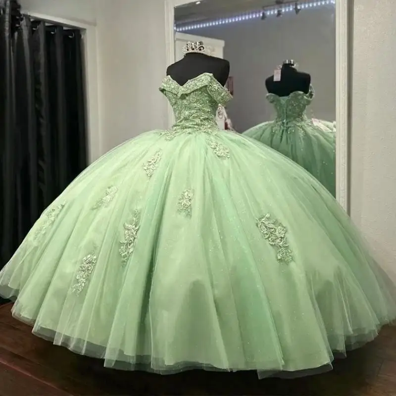 

Sage Green Shiny Quinceanera Dresses Ball Gown Off The Shoulder Lace Applique Beaded Crystal Bow Tull Corset Sweet 16 Dress