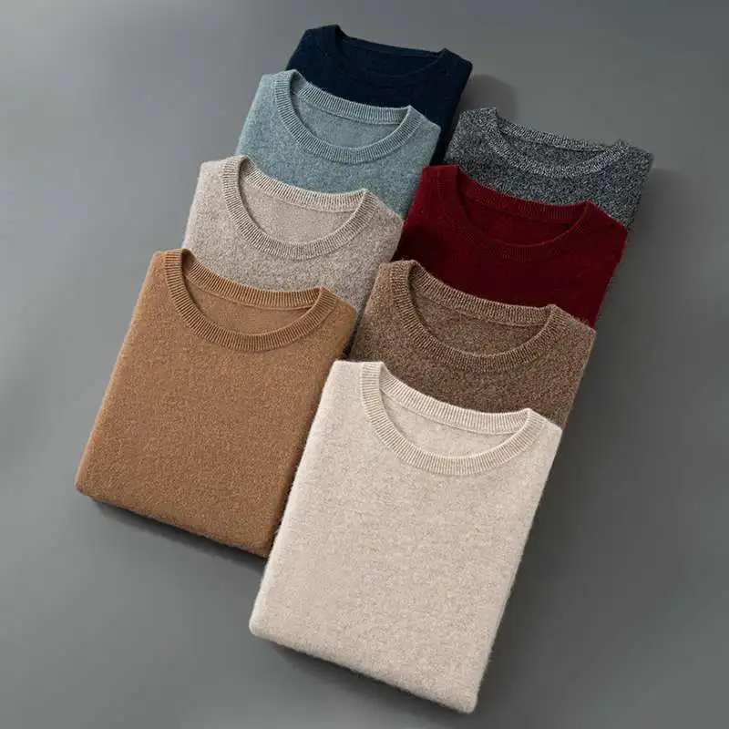 Einfacher, lässiger Pullover für Herren mit Rundhalsausschnitt für Herbst und Winter und warmem Strickunterhemd