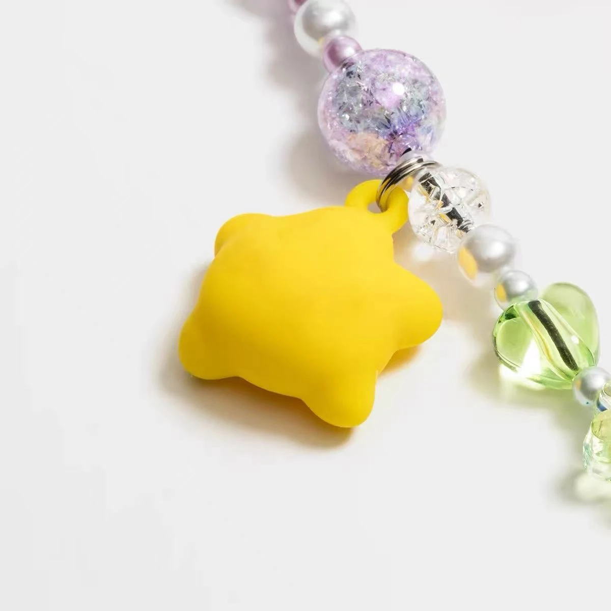 

Colorful Beaded Stars Pendant Colorful Beads Universal Phone Charm Straps Short Lanyard Phone Hanging Chain