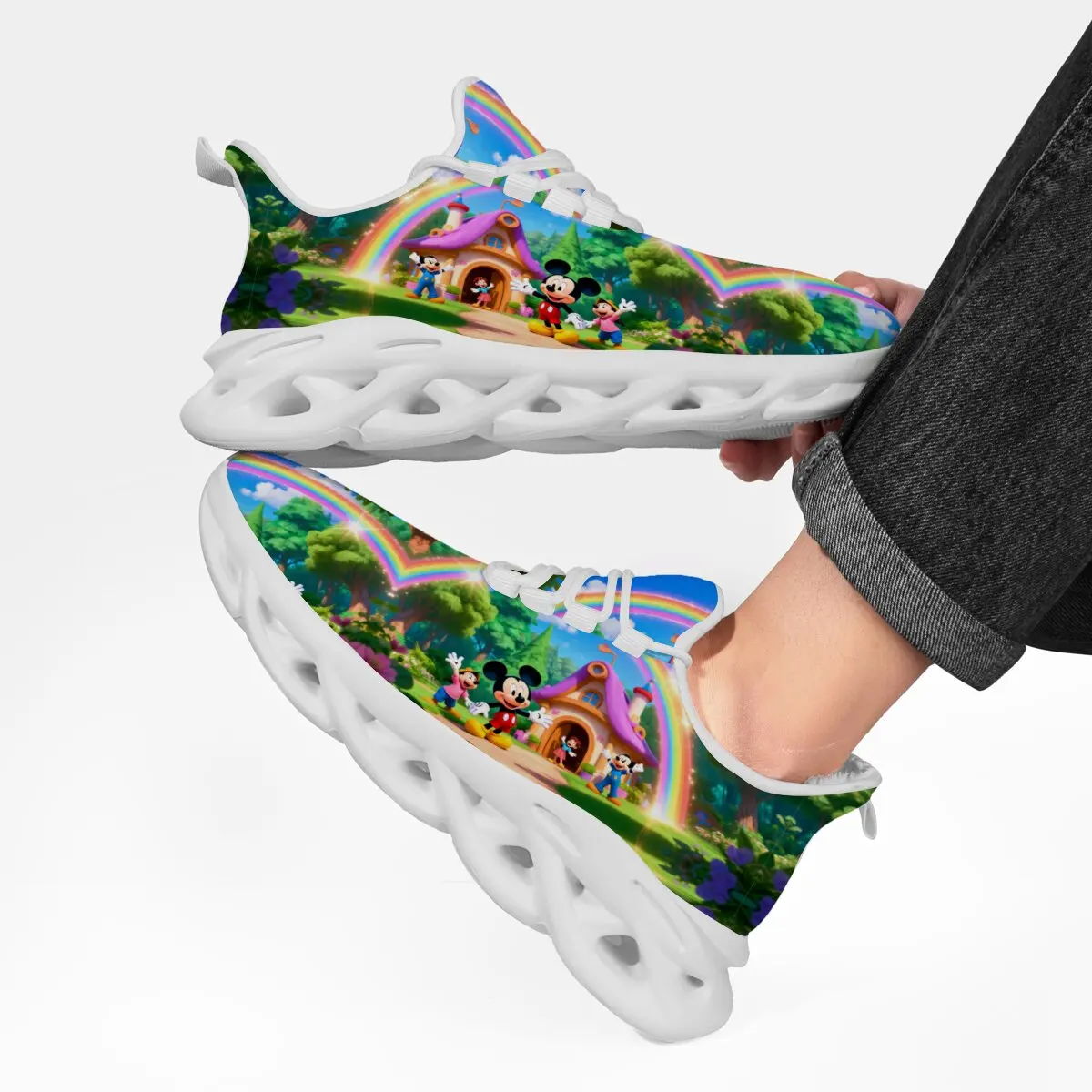 حذاء ميكي ماوس ديزني الجديد للأطفال على الموضة أحذية رياضية مبطنة بالصوف بنمط قوس قزح أحذية رياضية للنساء والرجال أحذية رياضية دافئة