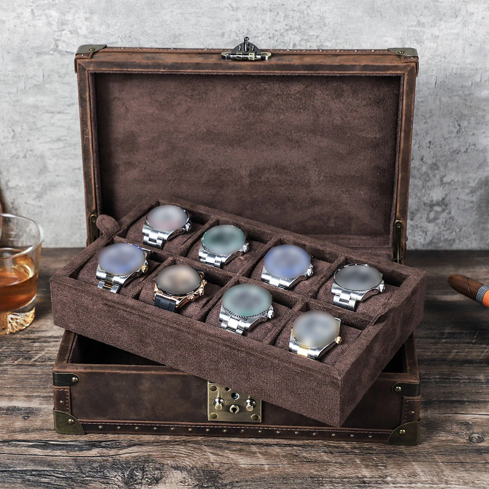 CONTACT'S FAMILY 8 Leather Custom Watch Case Vintage 8 Grid - usage example