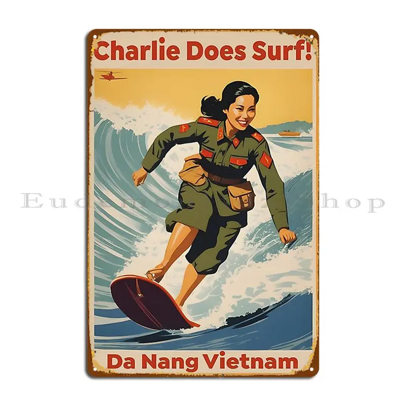 Charlie Does Surf 다낭 베트남 금속 플라크 영화관, 맞춤형 차고 장식, 재미있는 주석 사인 포스터