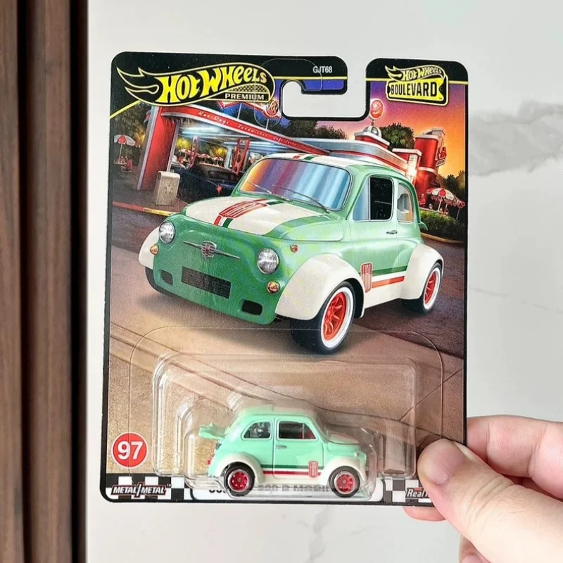 عجلات ساخنة قسط 2024 بوليفارد هوت ويلز 1/64 نموذج سيارة تويوتا فيات ميتسوبيشي نيسان لامبورغيني ألعاب أطفال للأولاد قابلة للجمع