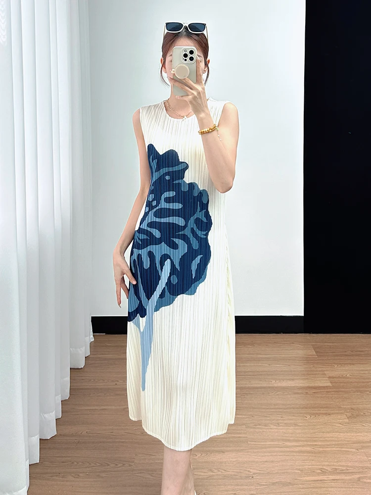 

Summer Floral Print Midi Dress Sleeveless round Neck Gored Skirt Simple Versatile Women's Clothing Commute Style Regular Length