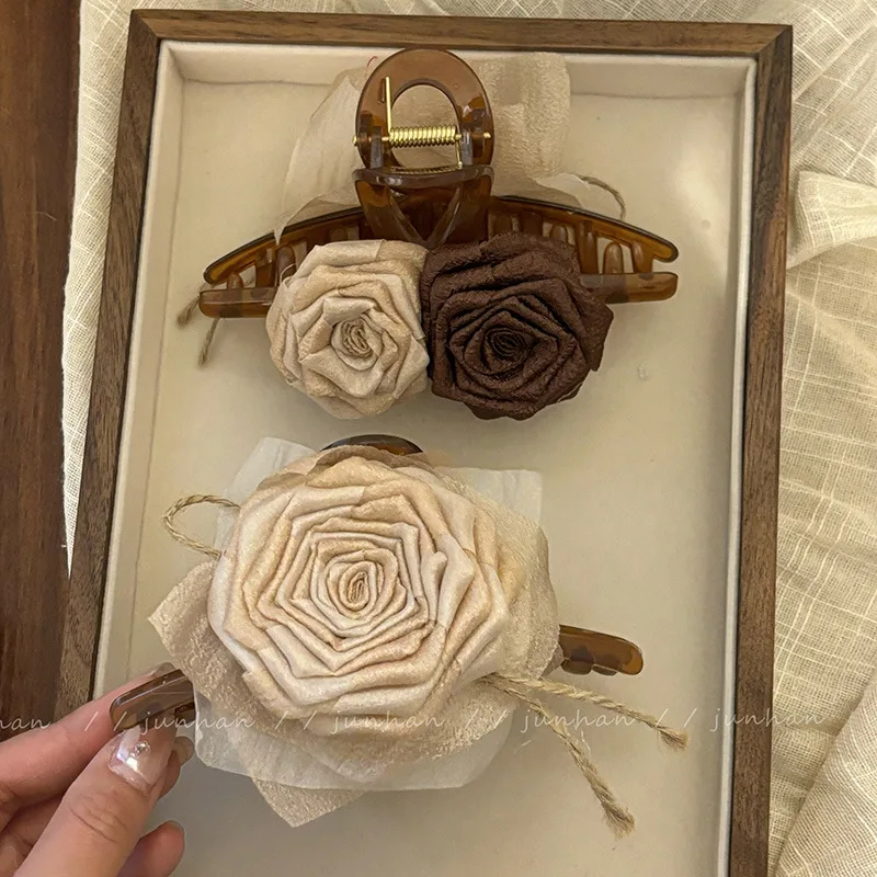 Chinese style dried rose flower grabbing clip fwomen large back of the head shark clip for curled hair grabbing broken hair clip