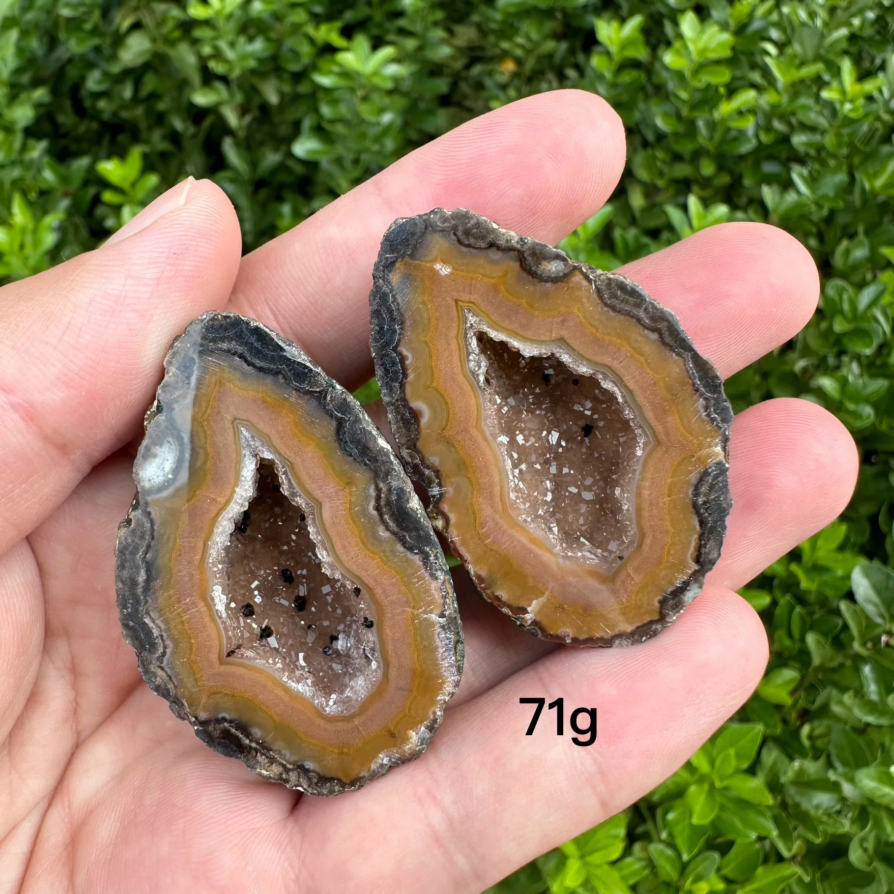Natural Colorful Zhanguo Red Agate Geode Polished Onyx Quartz Crystal Reiki Healing Stone Gift Room Decor