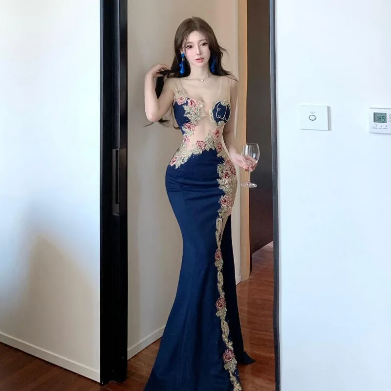 الفرنسية أناقة روز تصميم الدانتيل المرقعة الجانب الشق Bodycon حورية البحر تنورة للنساء سليم الفاخرة المتخصصة ثوب مسائي رداء