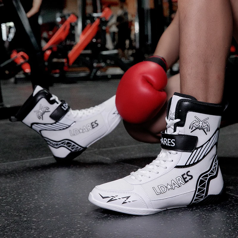 Men's Wrestling Shoes Non-Slip Breathable Sanda Squat Sneakers Comfortable Support Boxing Shoes