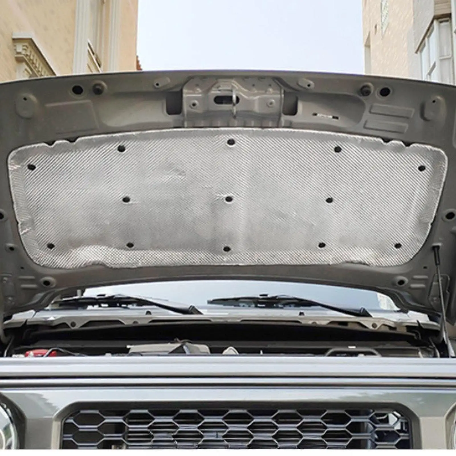 

Engine Hood Heat Insulation Cotton Cover Soundproof Automobile Accessory Aluminum Foil 104x49cm for Jb64 Jb74 Versatile