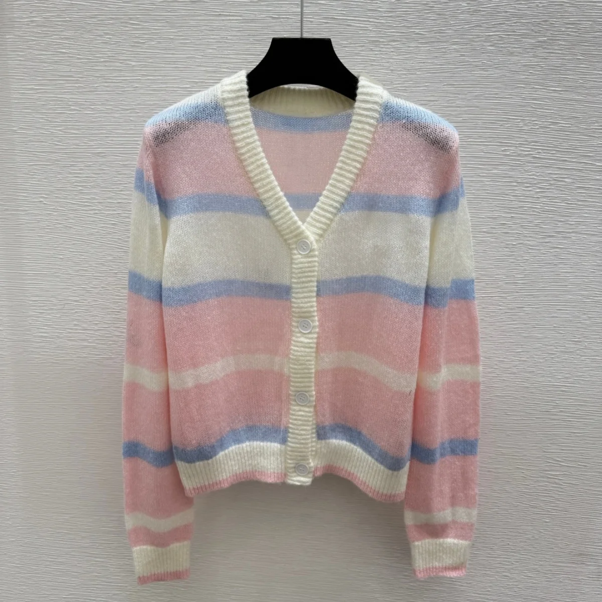 2026 high-quality women's cross color striped V-neck knitted cardigan--2691624