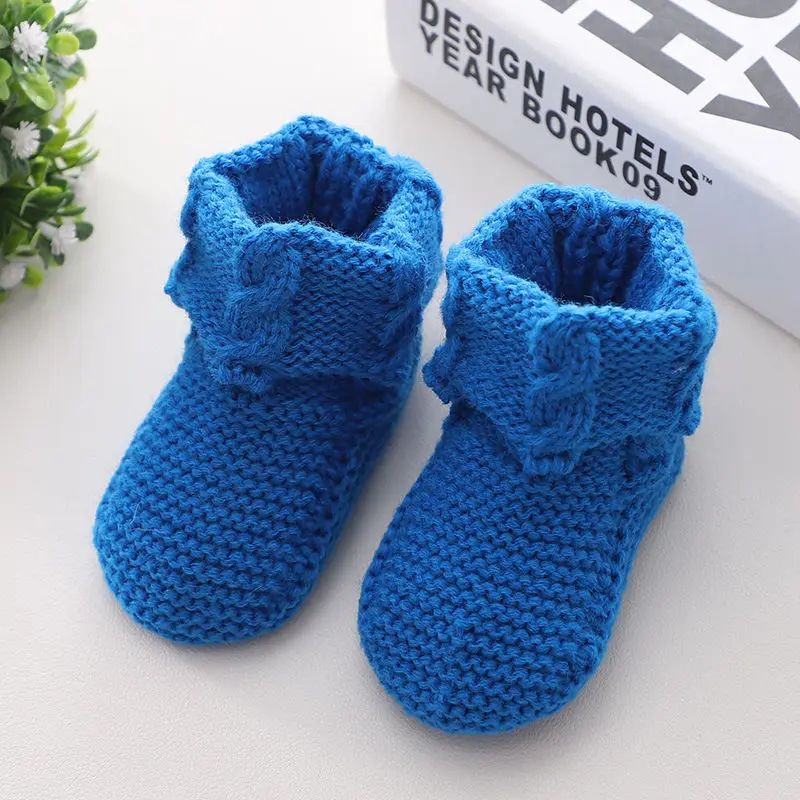 New handmade finished knitted spring autumn winter baby wool shoes newborn wool walking shoes baby knitted shoes 0-3-6-8 months