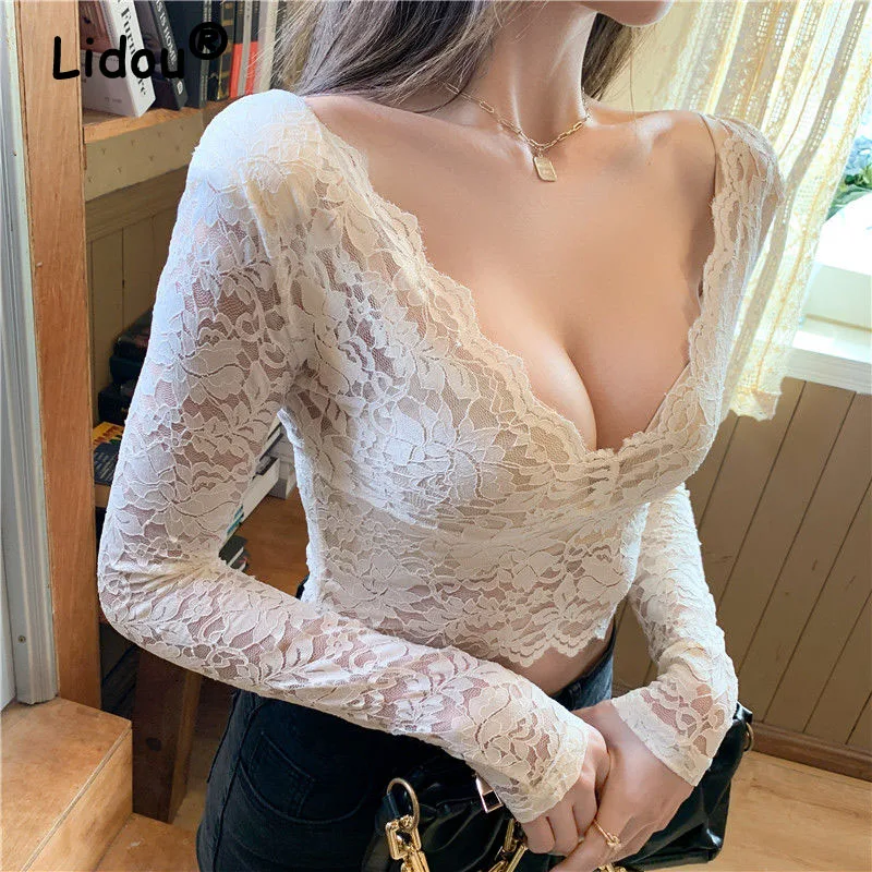 

New Girl Club Nightclub Style Sexy Crop Top Long Sleeves Deep V Neck Babes T-Shirt Women Mesh Lace High Waist Fashion Short Tops