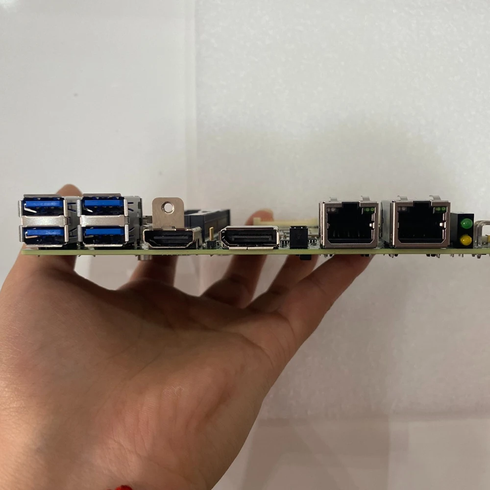DDR4-3200 32G USB 2.0 3,5-Zoll Embedded Industrie-Motherboard für Advantech MIO-5152MIO-5152J-U6A1