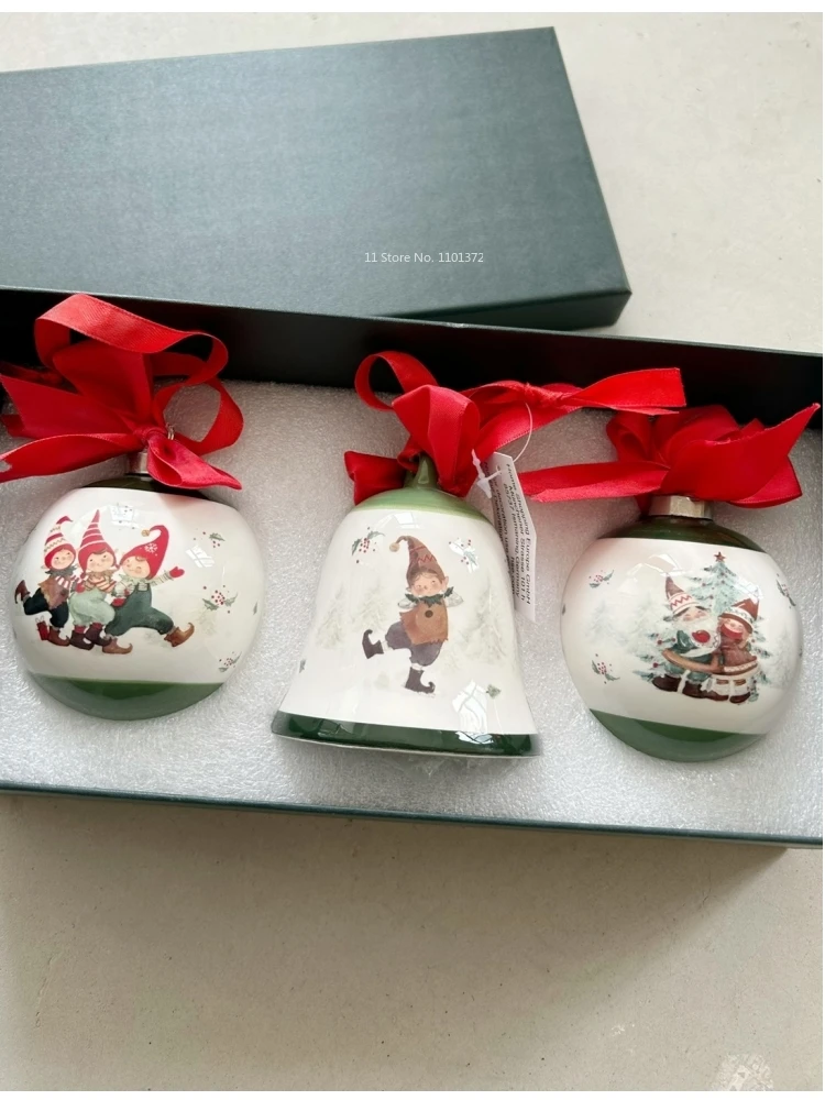 Christmas Ceramic Pendant Cute Cartoon Bell Ceramic Ball Christmas Tree Pendant Creative Gift Box Photography Props