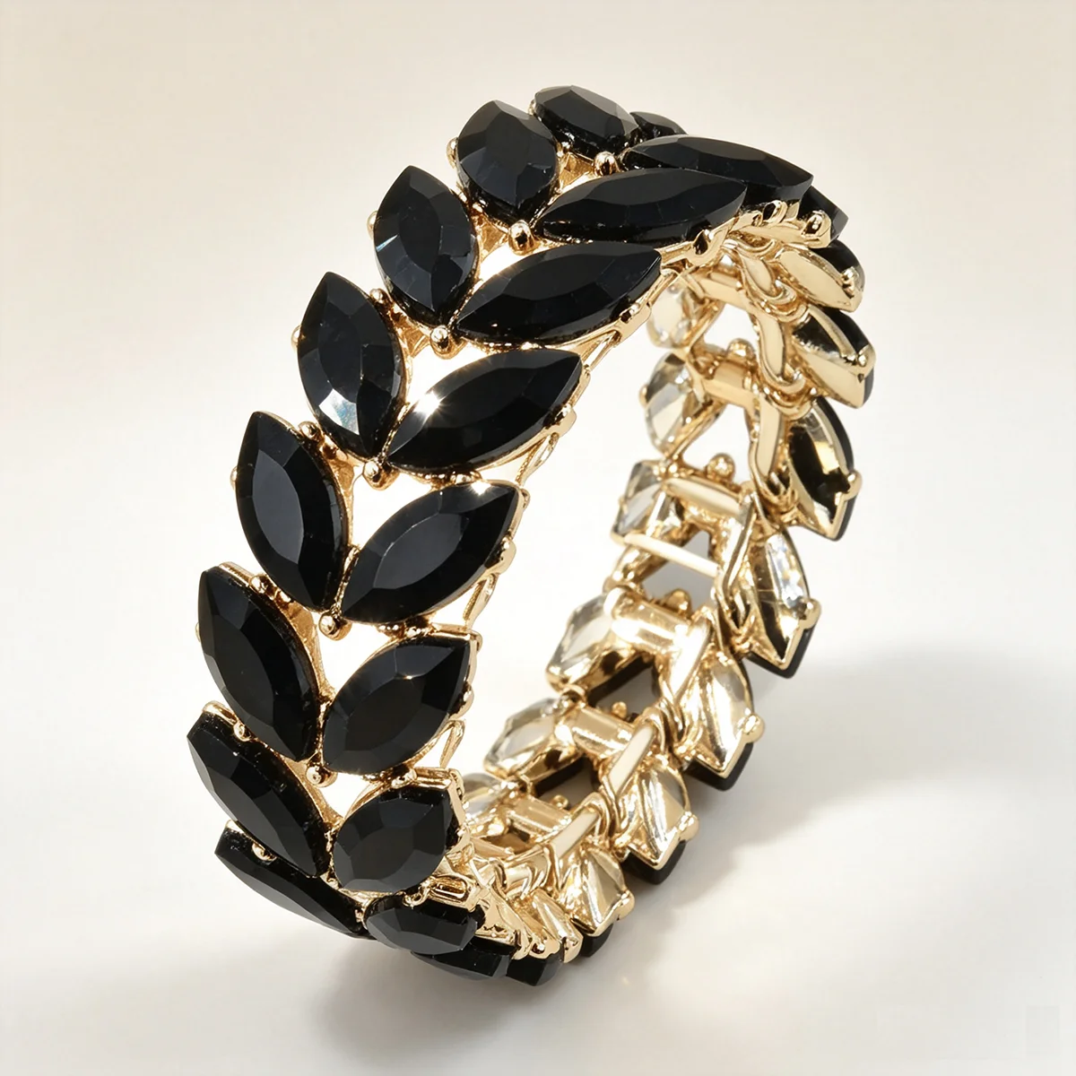Luxuriöses Breites Strass-Armband für Damen, Geometrischer Kristall-Schmuck für Hochzeit und Party, Pailletten-Schmuck, Vergoldetes Ausziehbares Damenarmband – Detail 10