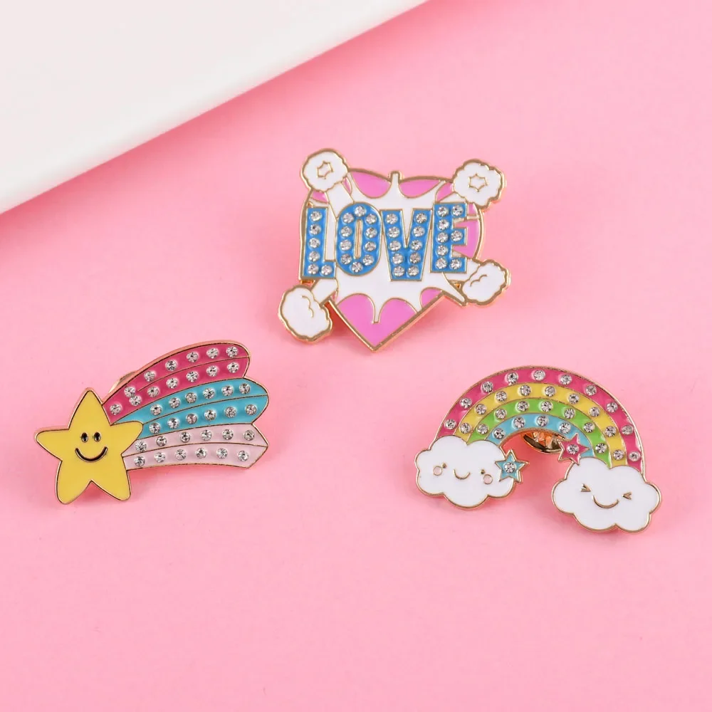 Lovecryst 1Pcs Cute Rainbow Five-pointed Star Love Rhinestone Brooch for Girls Hat Scarf Backpack Badge Accessories