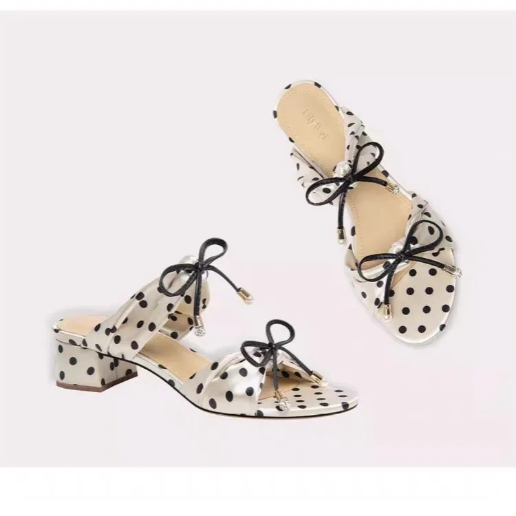 

French Polka Dot Bow Slippers for Women 2026 Summer New Open-Toe Elegant Mid-Heel One-Strap Sandals