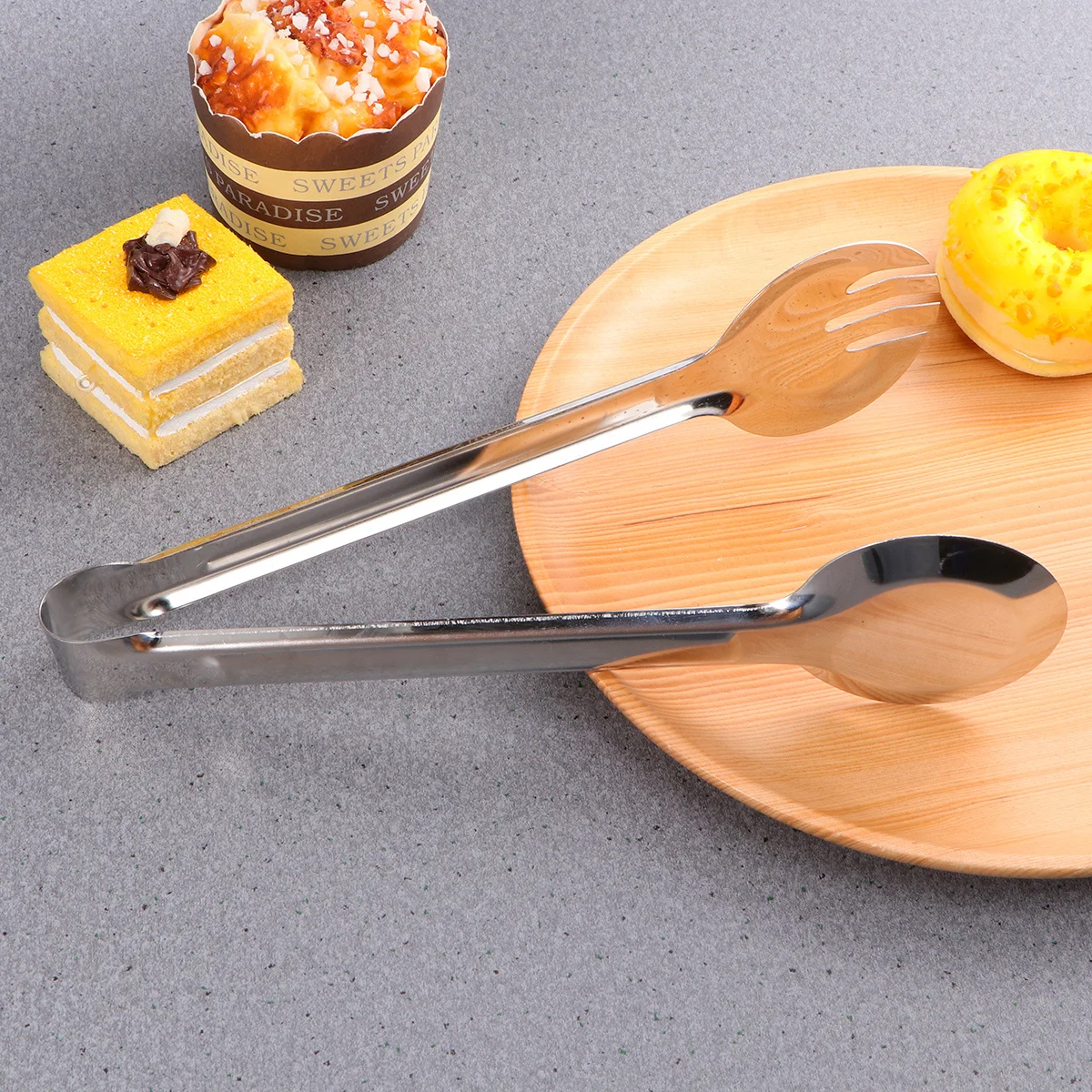 

Stainless Steel Multifunction Food Clip Bread Tong Lightweight Heat Resistant Rustproof Kitchen Serving Tongs for Salad Barbecue