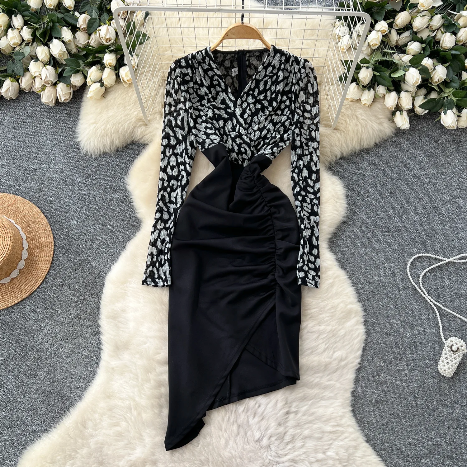 

Women Irregular Dresses Sexy Split Folds Midi Dress V Neck Long Sleeved Spliced Y2k Patchwork Vestidos Elegant Lady Summer
