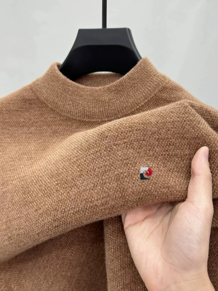 Light luxury men's fashion sweater knitted round neck high-end brand embroidery autumn winter plush warm comfort casual pullover