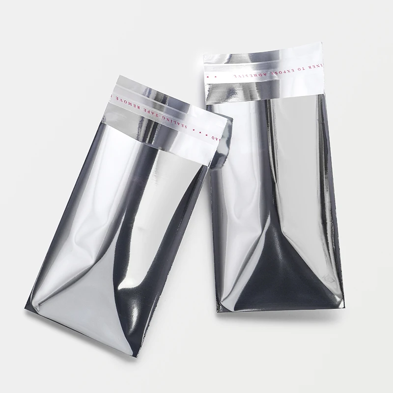 100 Pieces of Aluminum-Coated Heat-Sealed Self-Adhesive Bags, Double-Sided Aluminum Foil Light-Blocking Blind Bags, Small Card Bags, Document Bags, Glossy Silver Courier Bags