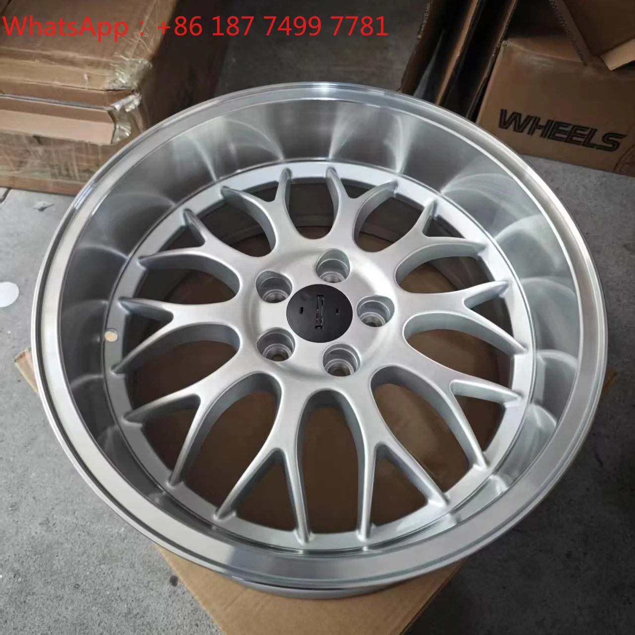 Yq Super Deep Lip J…