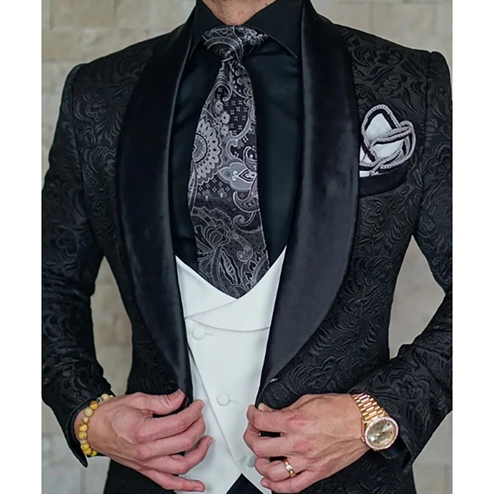 

2023 Fashion Men Wedding Groom Blazer Business Casual Suits Italian Design Slim Custom Made Three-piece Set Jacket Pants Vest