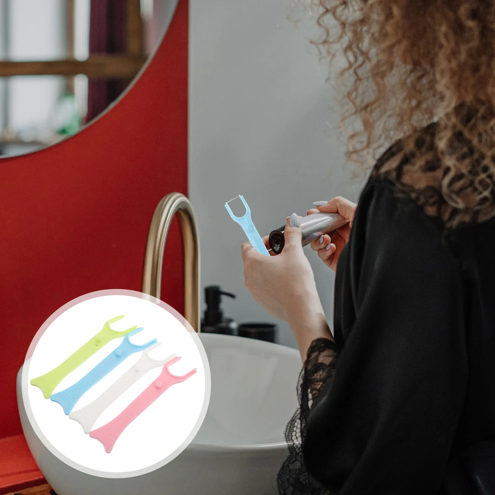 

4 Pcs Dental Floss Stick Reusable Portable Flosser Dispenser Holder Flat Wire Teeth Cleaner Interdental Brush Oral Care Set