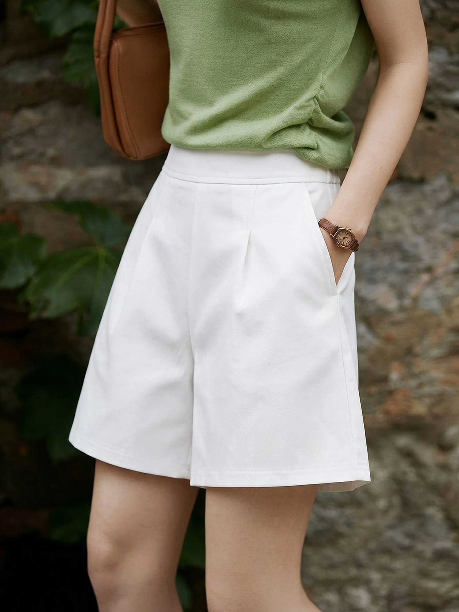 

Свободные хлопковые шорты женские летние белые прямого кроя с естественной талией, универсальные, удобные, повседневные брюки от Chivirin