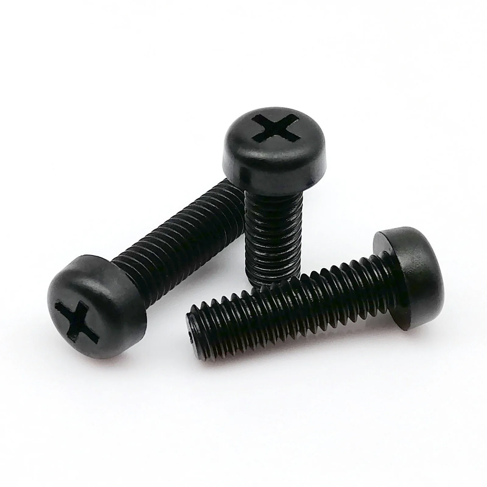 HZYUEGOU 50 Stück M2 M2.5 M3 M4 L=5-25mm GB818 Schwarze Nylon-Kunststoff-Isolierschrauben mit Kreuzschlitz, Senkkopf und Rundkopf – Detail 3